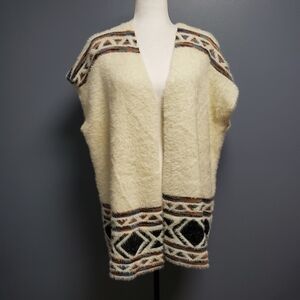 GeeGee Sweater Vest Shawl Aztec